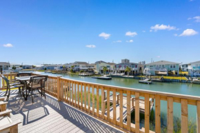 Waterview Channel Home- 7 beds Dock Outdoor Bar